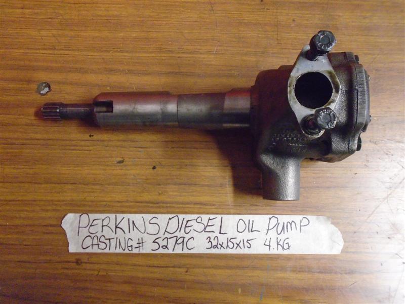 Perkins Diesel 6 Cylinder oil pump casting # 5279C